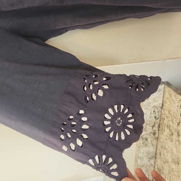 Shirts - Picture 2 of 6